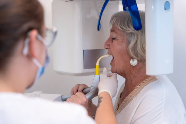 Best Emergency Treatment for Toothache in Wellsville, MO